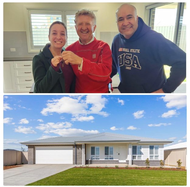 Hand over day for this gorgeous investment home. This lovely Hand over day for this gorgeous investment home. This lovely couple spared nothi...